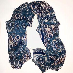 Blue lightweight scarf
